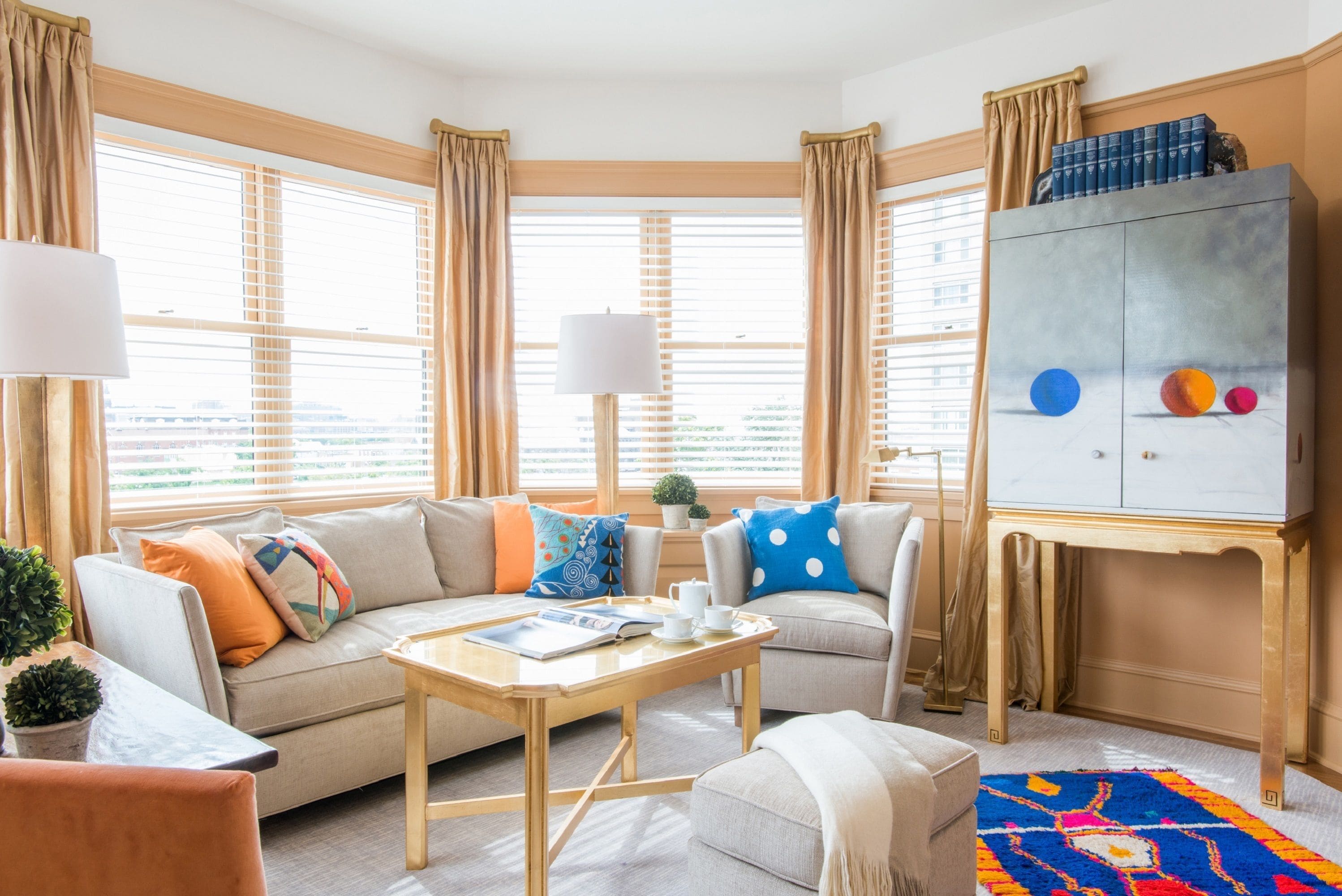 suite (fourteen) | living room | flat-screen tv, fireplace, ipod dock, pay films