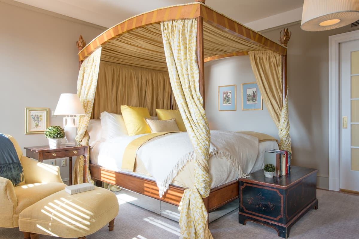 Suite (Fourteen) | 1 dormitorio, sábanas italianas Frette, ropa de cama de alta calidad