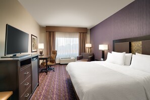 Desk, laptop workspace, blackout drapes, iron/ironing board - Holiday Inn Express & Suites Billings by IHG (Billings)