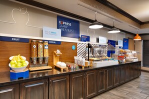 Free daily continental breakfast - Holiday Inn Express & Suites Billings by IHG (Billings)