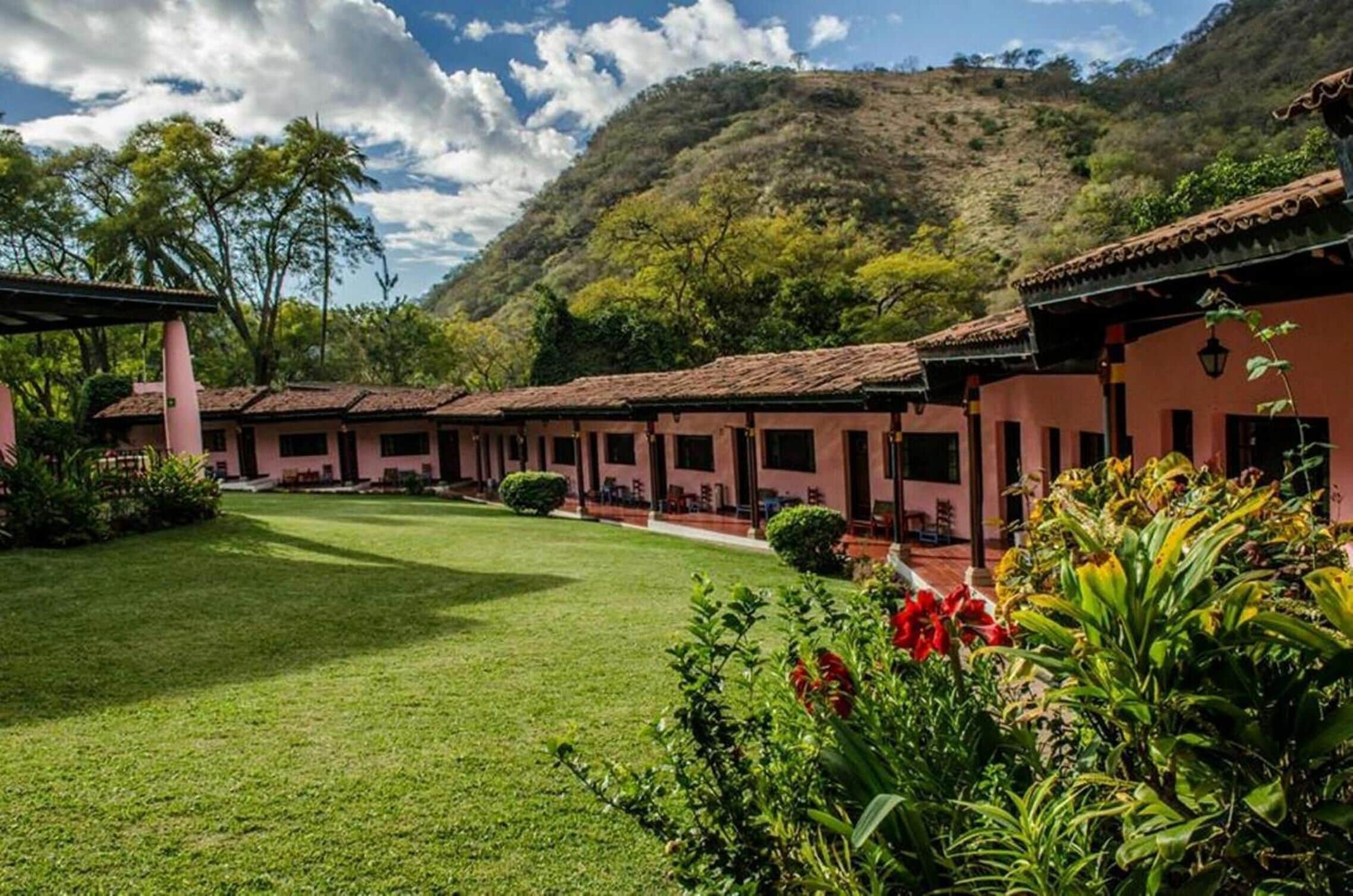 Jardines del alojamiento