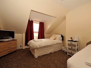 Zweibettzimmer, eigenes Bad