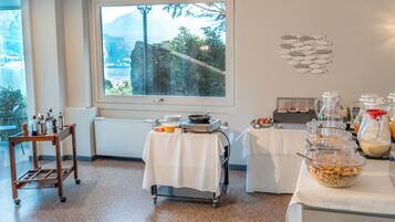 Daily buffet breakfast (EUR 15 per person)