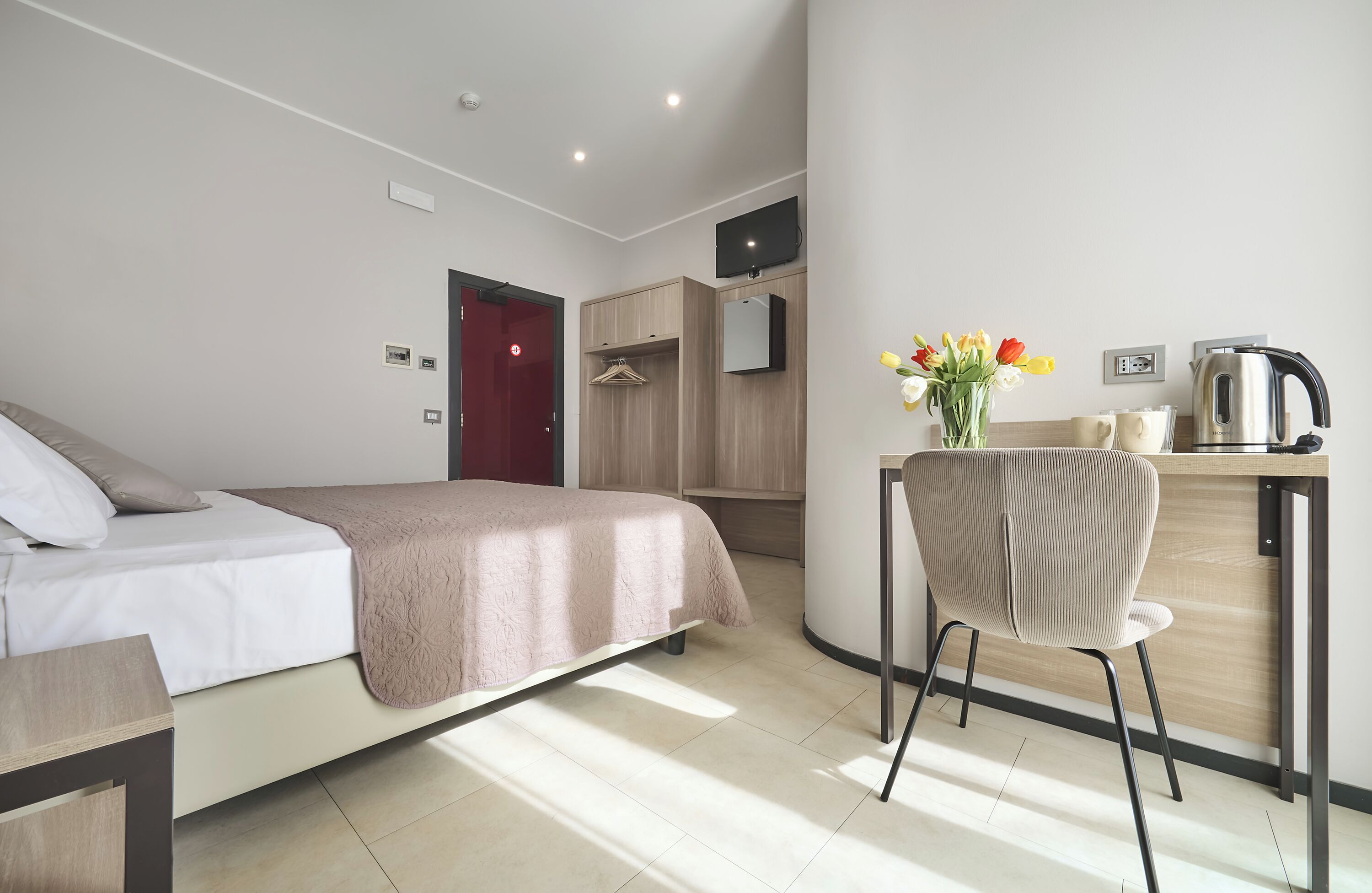 double or twin room, balcony, partial lake view | 1 bedroom, premium bedding, in-room safe, iron/ironing board