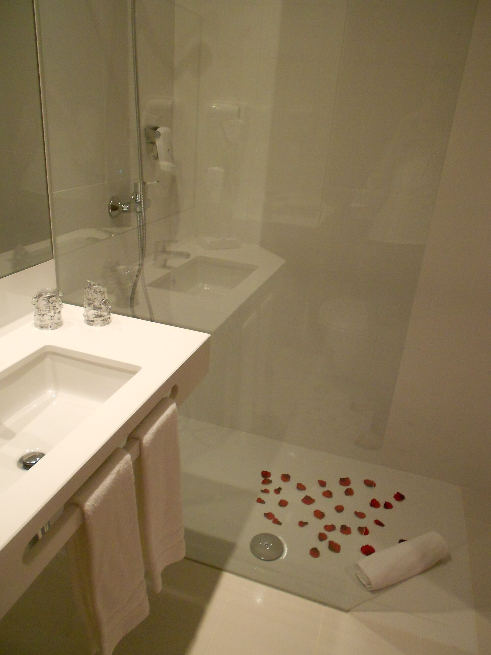 family double room | 1 bedroom, minibar, in-room safe, blackout curtains