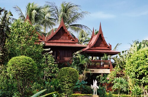 Ban Keaw Villas