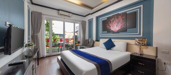 Eclipse Legend Hotel