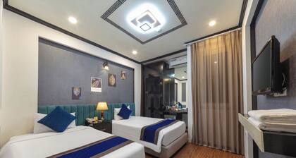 Eclipse Legend Hotel