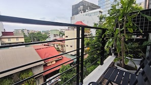 City Triple Room | Balcony view