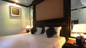 Building Room Double | Brankas dan Wi-Fi gratis