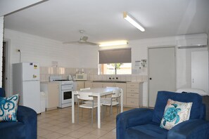 Apartment, 1 Bedroom | Premium bedding, blackout drapes, iron/ironing board, free WiFi