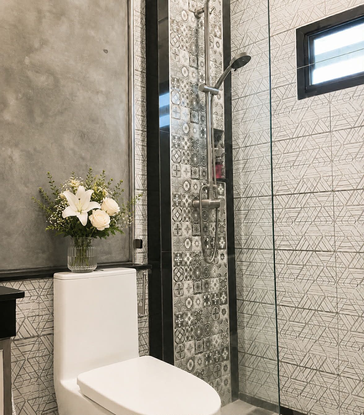 Standard Room | Bathroom | Shower, free toiletries, hair dryer, towels