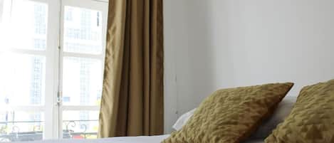 Chambre Double Standard | Wi-Fi gratuit, draps fournis