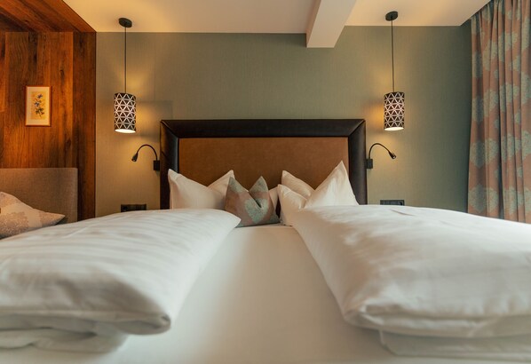 Double Room, Balcony, Mountain View (Main Building) | Premium bedding, in-room safe, individually furnished, laptop workspace