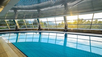 Indoor pool, free pool cabanas, pool umbrellas