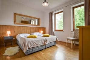 Appartement, 2 slaapkamers (Radowid 17) | Individueel gedecoreerd, individueel gemeubileerd