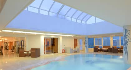 The Penthouse Suites Hotel