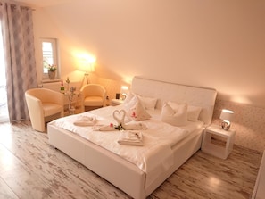 Rollaway beds, free wired internet - Pension Amo Marem (Ostseebad Dierhagen)