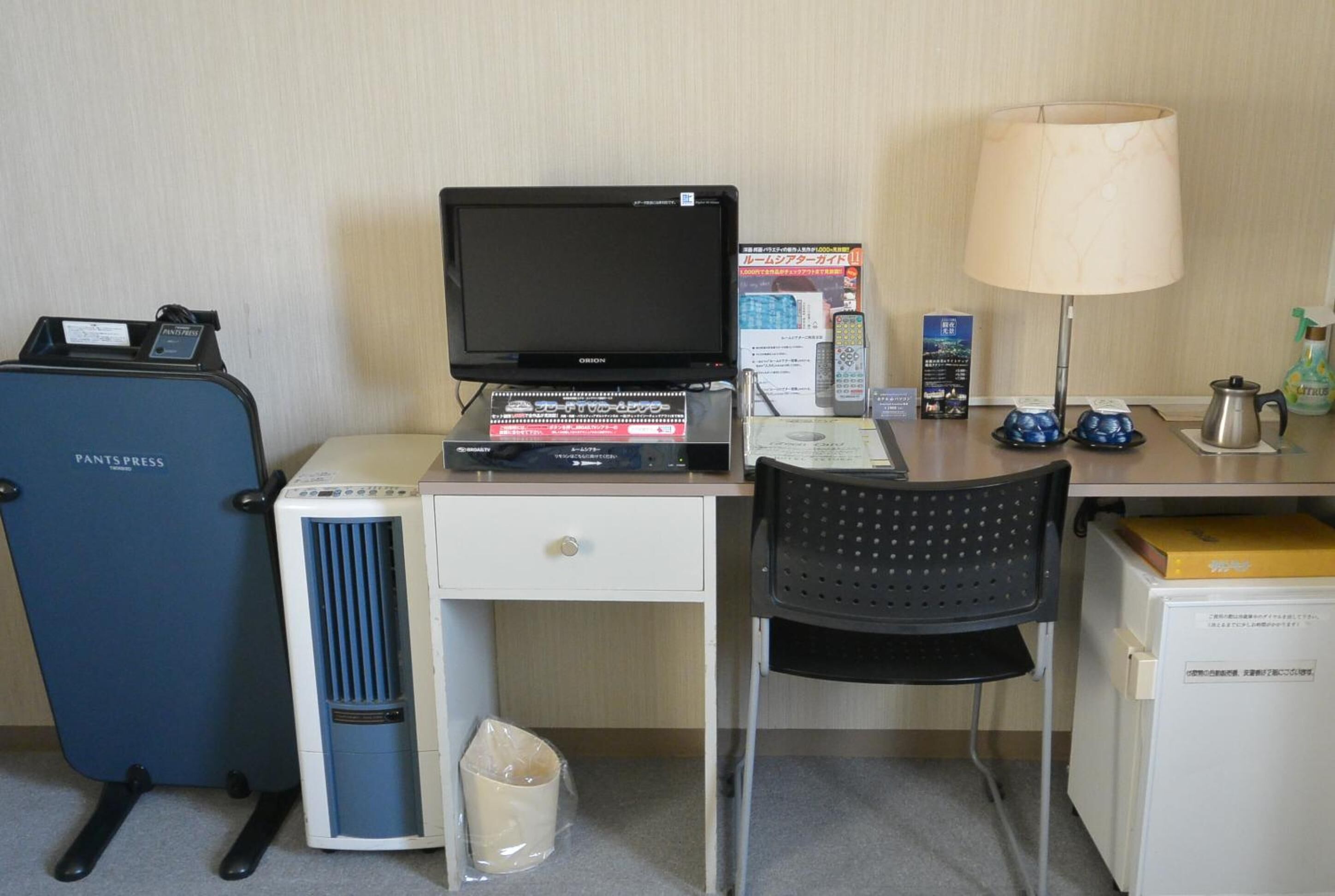 1 bedroom, desk, soundproofing, free wifi