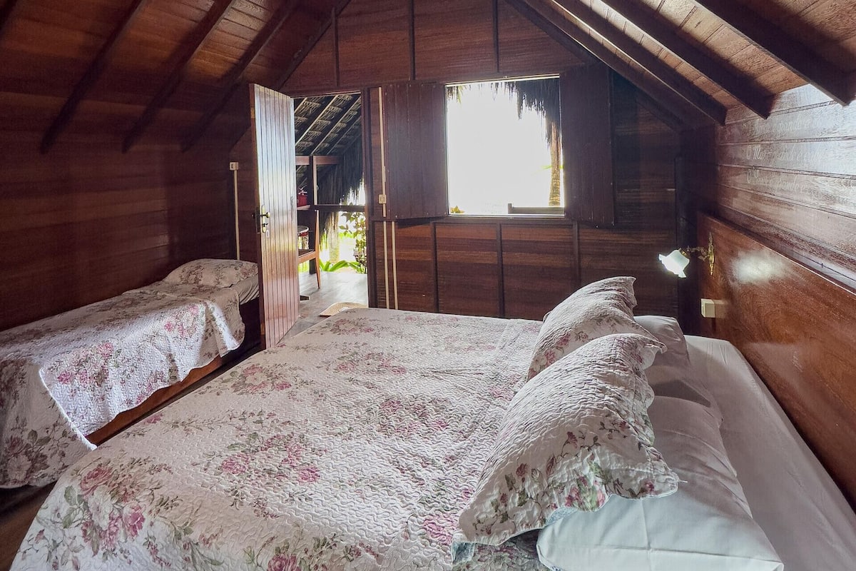 Pillow-top beds, minibar, individually decorated, individually furnished