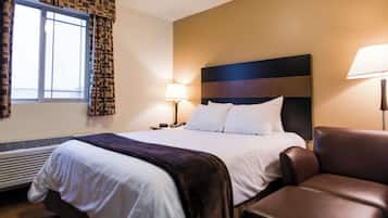 Ropa de cama de alta calidad, camas con pillow-top y escritorio