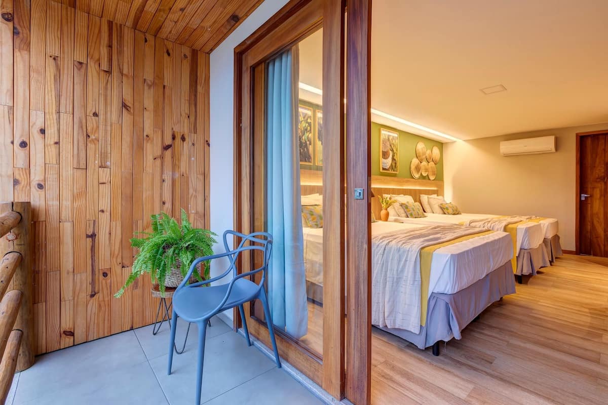 1 bedroom, in-room safe, individually decorated, blackout curtains