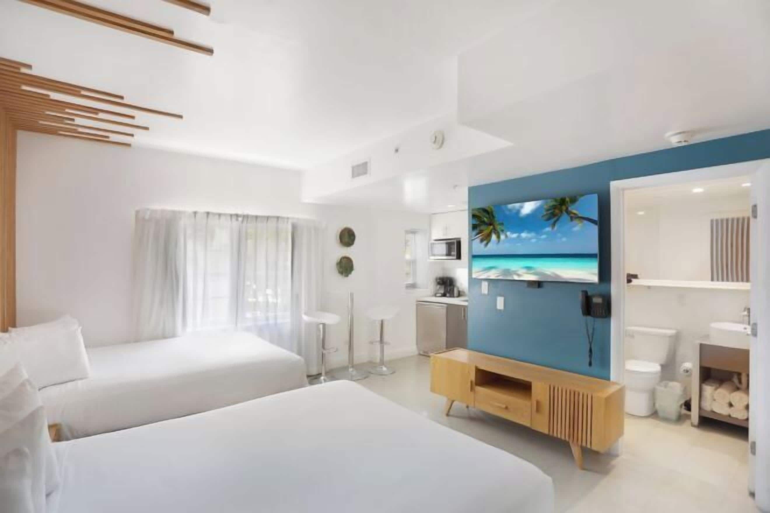 Down comforters, in-room safe, soundproofing, iron/ironing board