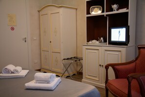 View from room - Teatime (Rome)