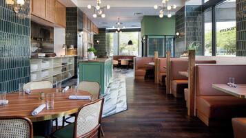 Daily cooked-to-order breakfast for a fee