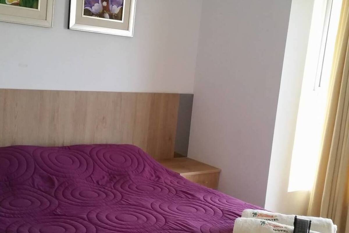Habitación individual | 1 dormitorio, caja fuerte, camas supletorias y wifi gratis