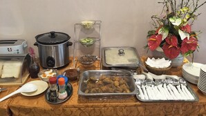 Desayuno estilo bufé
