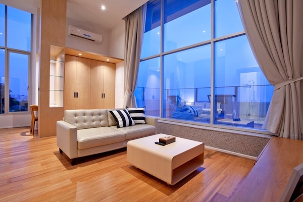 Penthouse Seaview Suite 2 Bedroom | Living area | LED TV