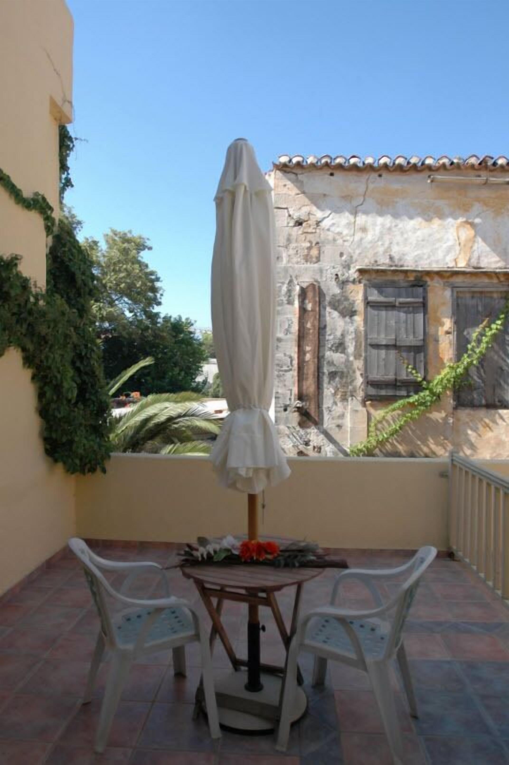 Photo - Belmondo Hotel