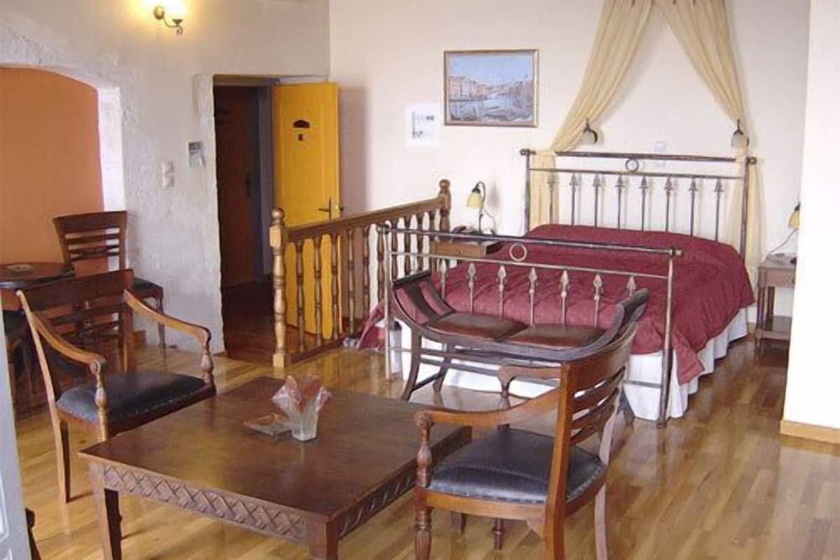 standard room, balcony, city view | living area | 28-inch flat-screen tv with digital channels, tv