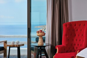 Premium bedding, pillowtop beds, minibar, in-room safe - Myconian Avaton, Mykonos, a Member of Design Hotels (Mykonos)