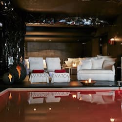 Couples treatment room(s), body treatments, deep-tissue massages