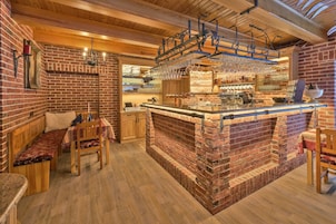 Bar (en la propiedad)