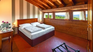 Chambre Supérieure Double ou avec lits jumeaux