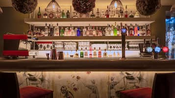 Bar (en el alojamiento)