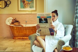 Abbey Deluxe | Bathroom