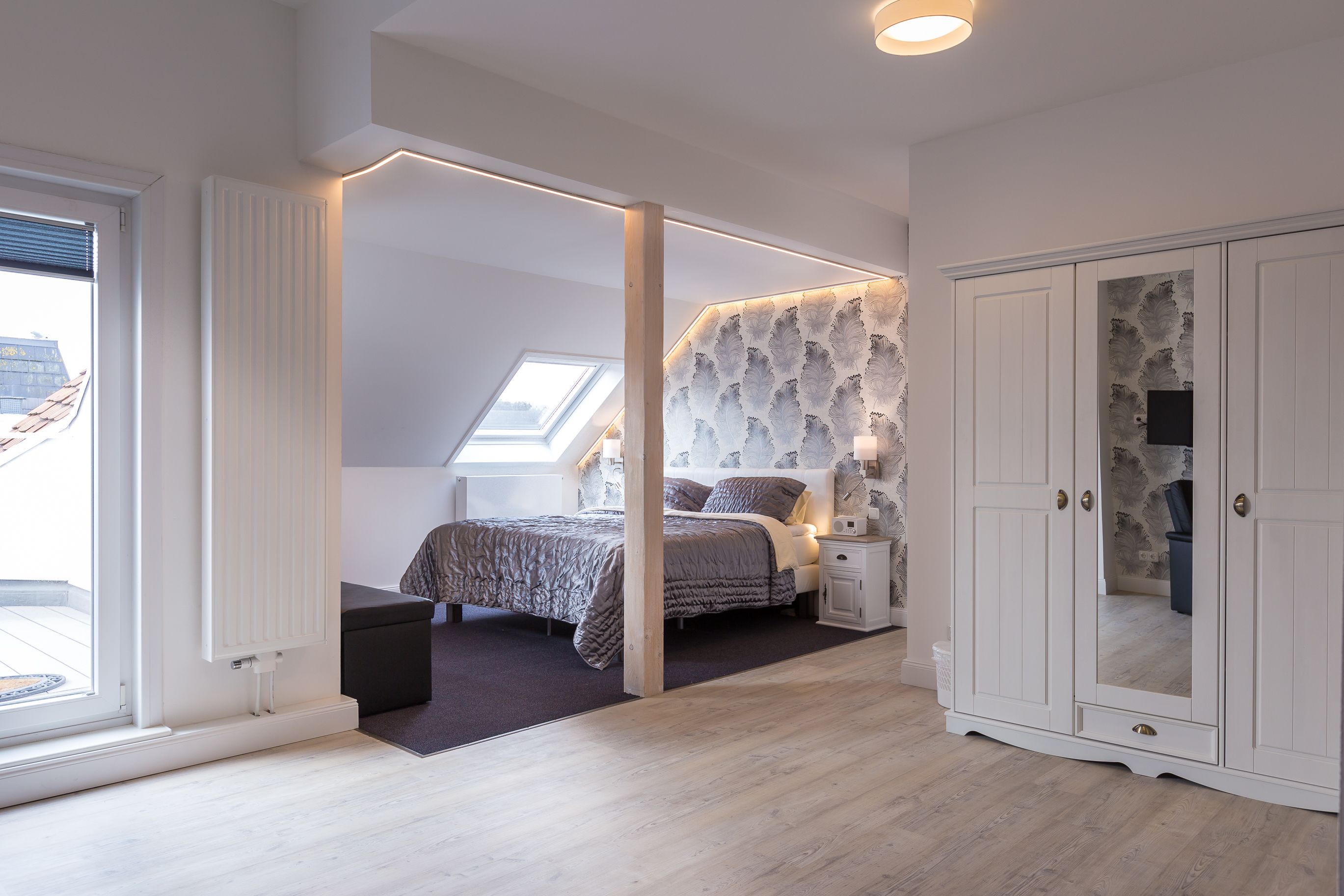Doppelzimmer | Zimmersafe, Schreibtisch, Verdunkelungsvorhänge, Bügeleisen/Bügelbrett
