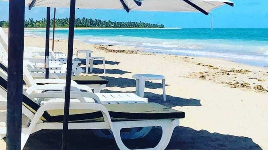 Anga Beach Hotel
