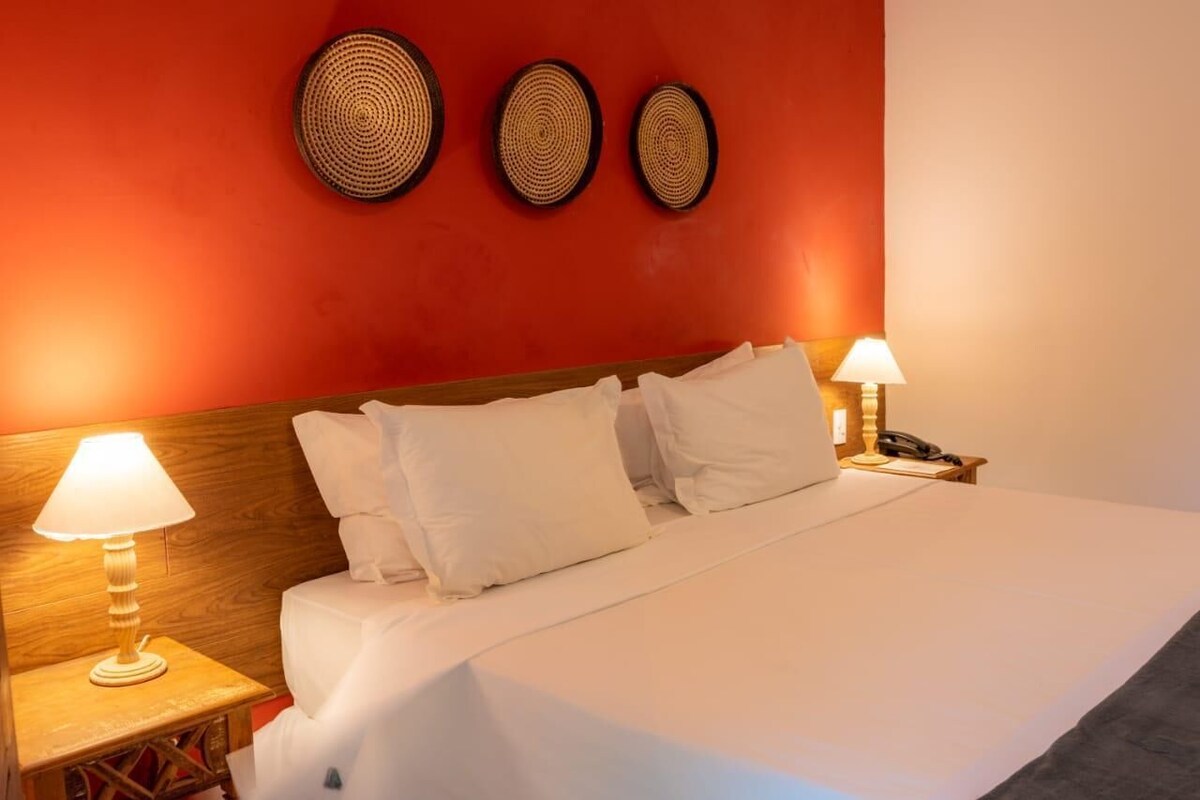 Minibar y ropa de cama 