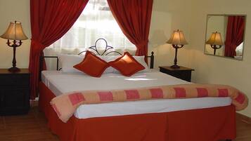 Villa, 2 Bedrooms | In-room safe, individually furnished, desk, iron/ironing board