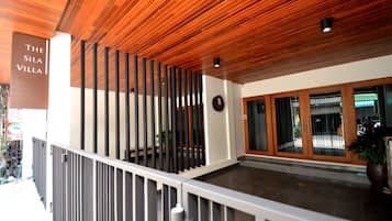Villa Deluxe, 3 habitaciones, planta baja | Terraza o patio