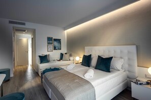 Minibar, in-room safe, desk, soundproofing - Hotel Astoria (San Michele al Tagliamento)