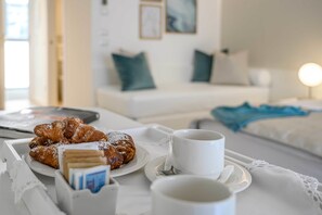 Minibar, in-room safe, desk, soundproofing - Hotel Astoria (San Michele al Tagliamento)
