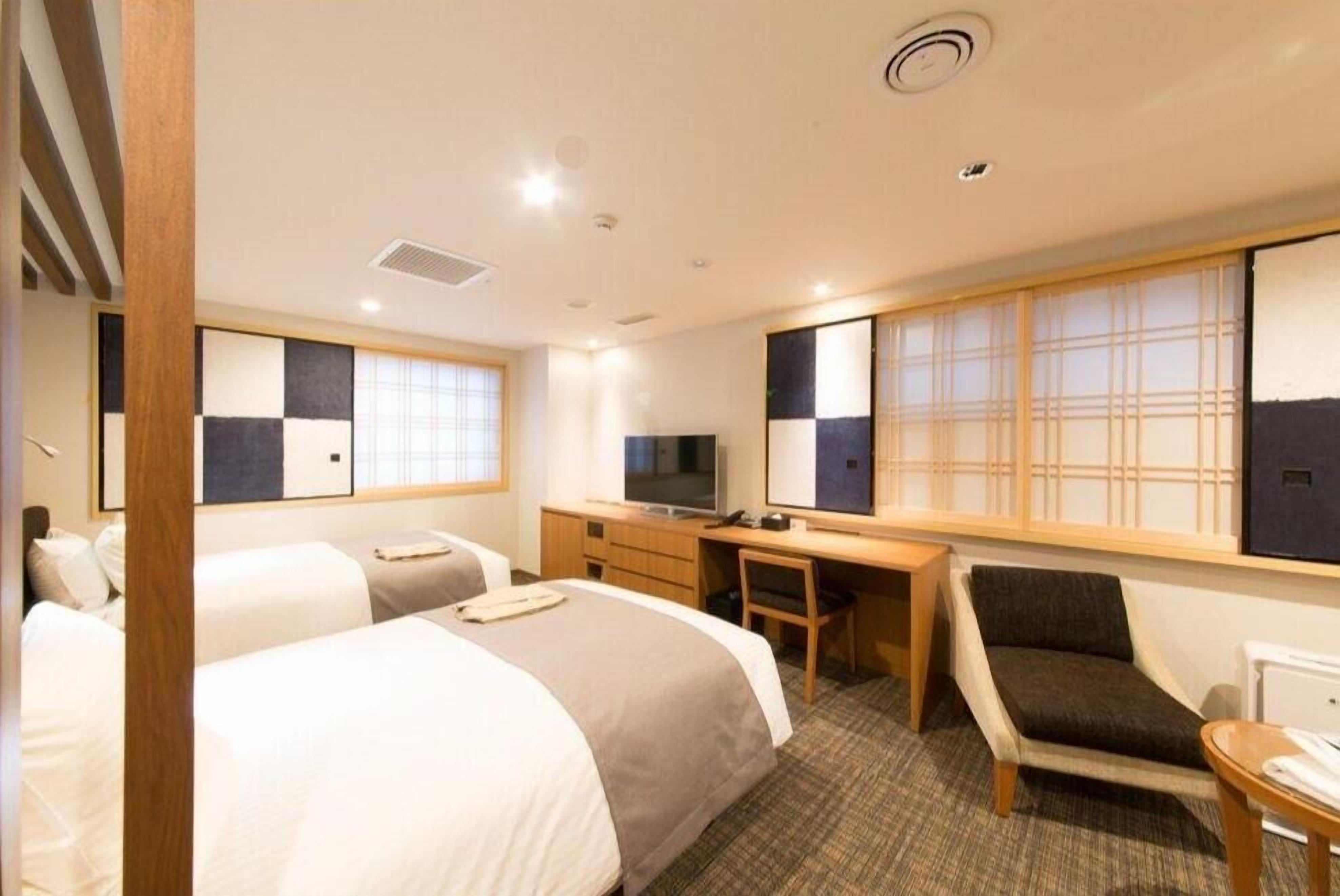 羽絨被、熨斗/熨衣板、免費無線上網