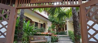 The Golden Wells Residence Chiang Mai