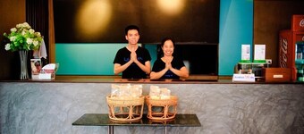 Lamer Hotel and Hostel